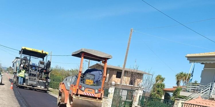 ΔΗΜΟΣ ΠΥΡΓΟΥ: Ξεκίνησαν έργα ασφαλτόστρωσης στην οδό Καταραχίου (φωτος)