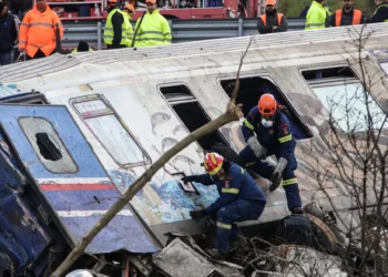 Για ανθρωποκτονία από αμέλεια και επικίνδυνες παρεμβάσεις στη συγκοινωνία κατηγορείται ο σταθμάρχης της Λάρισας