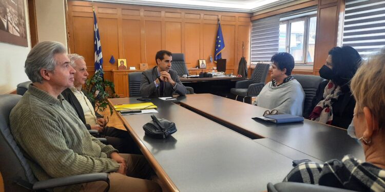 Σύσκεψη υπό τον Αντιπεριφερειάρχη Π.Ε. Ηλείας Β. Γιαννόπουλο για τον συντονισμό ελέγχων στην αγορά ενόψει Πάσχα