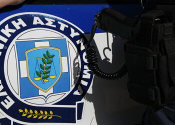 Συνελήφθησαν τρία άτομα στην Αμαλιάδα για ληστεία σε βάρος διανομέα γευμάτων