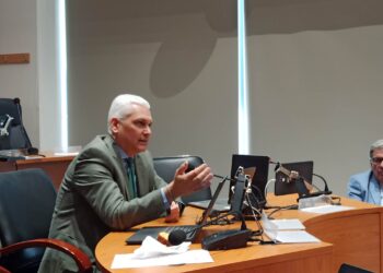 ΠΕΡΙΦΕΡΕΙΑ ΔΥΤΙΚΗΣ ΕΛΛΑΔΑΣ: Συνεργασία φορέων για την ορθή διάγνωση των αναγκών Αγοράς Εργασίας και την επιλογή ειδικοτήτων στην Αρχική Επαγγελματική Κατάρτιση ( ΙΕΚ, ΕΠΑΛ, ΕΠΑΣ)