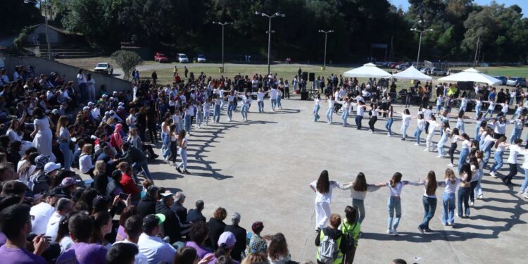 “Πρωταγωνιστές” οι μαθητές στη μεγάλη γιορτή πολιτισμού (φωτος)