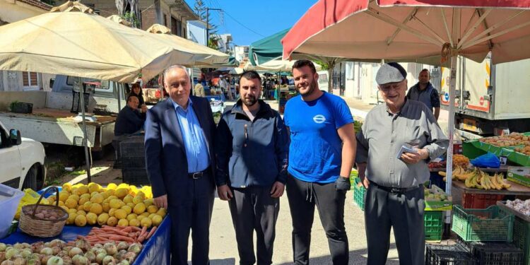 ΝΙΚΟΣ ΚΑΛΑΚΟΣ: Στη λαϊκή αγορά της Γαστούνης