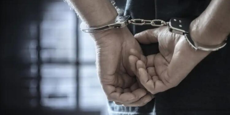 ΠΥΡΓΟΣ: Σύλληψη για ληστεία και κλοπές