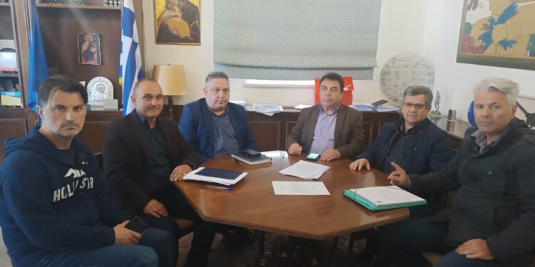 ΔΗΜΟΣ ΠΥΡΓΟΥ: Υπεγράφη η σύμβαση για την ανακατασκευή του Κολυμβητηρίου Πύργου