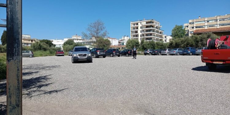 ΔΗΜΟΣ ΠΥΡΓΟΥ: Δημοτικοί χώροι στάθμευσης (φωτος)