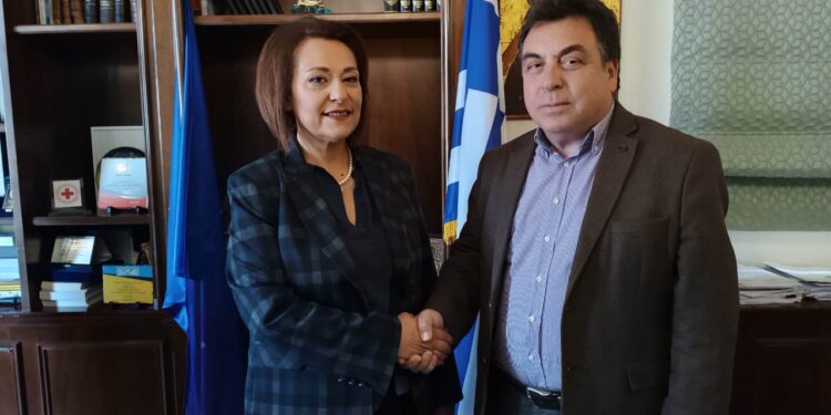 Στο πλευρό του Παναγιώτη Αντωνακόπουλου η Βάσω Λουμιώτη