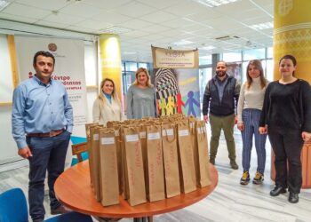 Πασχαλινές λαμπάδες από το ΚΕΘΕΑ στο Δήμο Αρχαίας Ολυμπίας