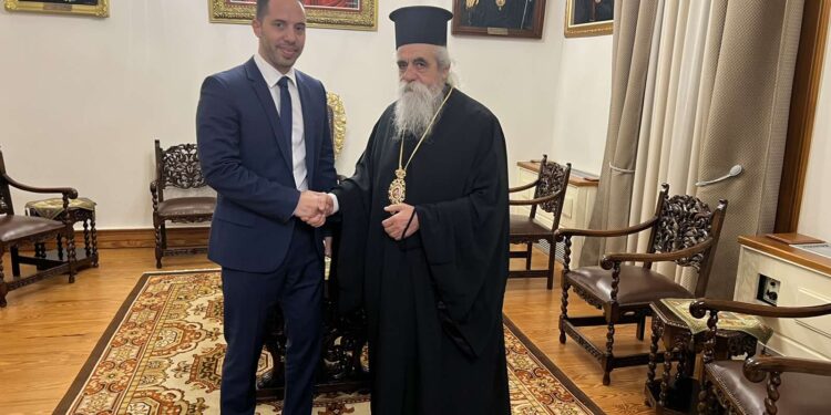 ΛΕΥΤΕΡΗΣ ΒΑΡΟΥΞΗΣ: Με την ευλογία της Εκκλησίας η έναρξη του προεκλογικού αγώνα