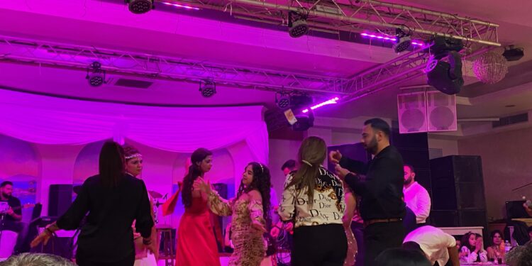 Αναβίωσε το “Εντερλέζι” από τους Ρομά στην Αμαλιάδα