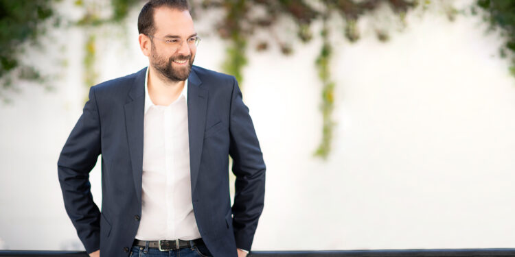 Το ευχετήριο μήνυμα του Περιφερειάρχη Δυτικής Ελλάδας, Νεκτάριου Φαρμάκη για το Πάσχα (βίντεο)