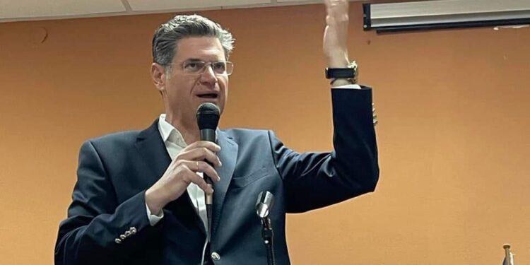 ΔΙΟΝΥΣΗΣ ΚΑΛΑΜΑΤΙΑΝΟΣ: “Νίκη του ΣΥΡΙΖΑ-Π.Σ. για την πολιτική αλλαγή”