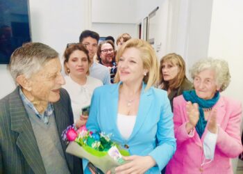 ΔΙΟΝΥΣΙΑ ΑΥΓΕΡΙΝΟΠΟΥΛΟΥ: Πανηγυρισμοί και ευχές για την σαρωτική νίκη της Νέας Δημοκρατίας και την επανεκλογή της!