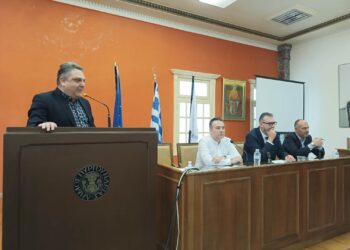 Παρουσιάστηκε το βιβλίο του δημοσιογράφου Κ. Λαμπρόπουλου “Το πράσινο φτερό – Η συνωμοσία των Μελέκ” (φωτος)