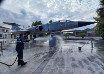 ΤΡΑΓΑΝΟ ΠΗΝΕΙΟΥ: Επιχείρηση καθαρισμού του F-104