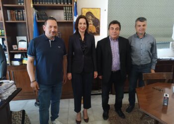 ΔΗΜΟΣ ΠΥΡΓΟΥ: Συνάντηση του Δημάρχου Πύργου  με την υποψήφια βουλευτή Ηλείας Ζωή Αναστασοπούλου