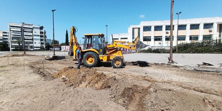 Σε εξέλιξη οι εργασίες στο Αθλητικό Κέντρο της Αγίας Βαρβάρας