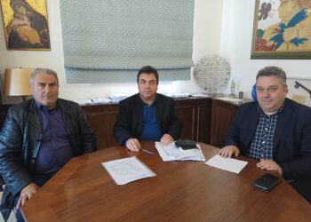 ΔΗΜΟΣ ΠΥΡΓΟΥ: Υπεγράφη η σύμβαση ανάπλασης της πλατείας στη Βροχίτσα