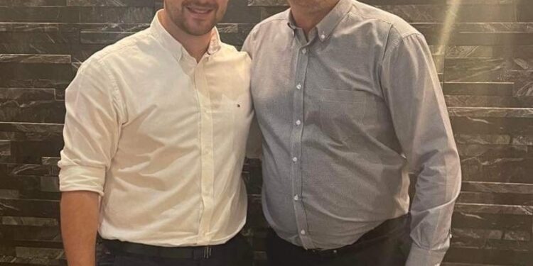 Ο Χρήστος Χατζήπαπας στο πλευρό του Γιάννη Λέντζα!