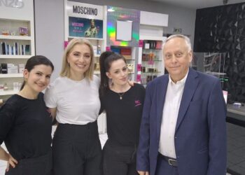 ΝΙΚΟΣ ΚΑΛΑΚΟΣ: Συναντήσεις με εμπόρους του Πύργου