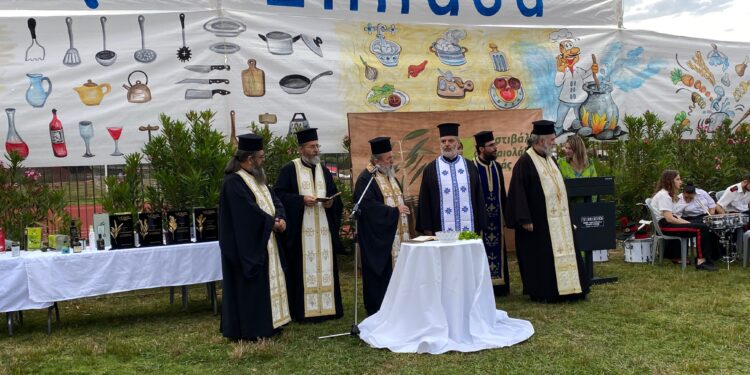 Με επιτυχία το “Κερνάμε Ελλάδα” στην Αμαλιάδα! (φωτος)