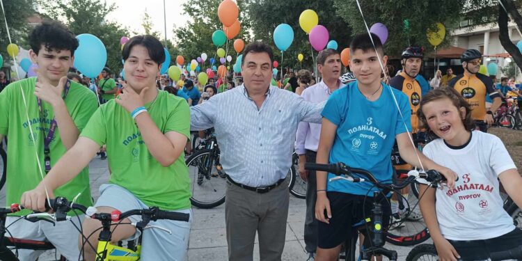 ΔΗΜΟΣ ΠΥΡΓΟΥ: “Πλημμύρισε” ποδήλατα το κέντρο της πόλης (φωτος)