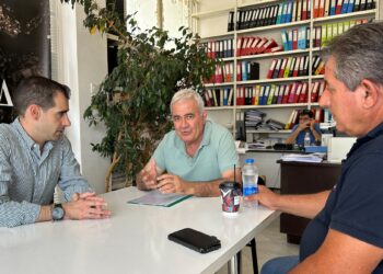 Συνάντηση Αντιπεριφερειάρχη Π.Ε. Ηλείας Β. Γιαννόπουλου με την Ομάδα Παραγωγών Αμαλιάδας «Εύφορη Γη»