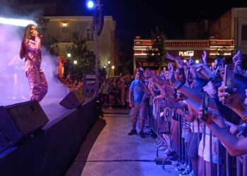 Τεράστια επιτυχία η εντυπωσιακή συναυλία με την Αναστασία για τη λήξη της σχολικής χρονιάς (φωτος)