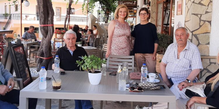 ΔΙΟΝΥΣΙΑ ΑΥΓΕΡΙΝΟΠΟΥΛΟΥ: Συνεχίζει δυναμικά τις περιοδείες της και την επικοινωνία με τους πολίτες