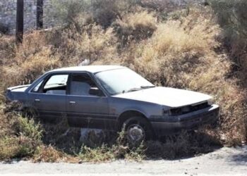 ΔΗΜΟΣ ΠΗΝΕΙΟΥ: Εκστρατεία απομάκρυνσης εγκαταλελειμμένων ΙΧ