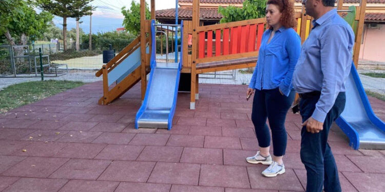 ΔΗΜΟΣ ΑΝΔΡΑΒΙΔΑΣ – ΚΥΛΛΗΝΗΣ: Έτοιμη η νέα παιδική χαρά στην Κάτω Παναγιά!