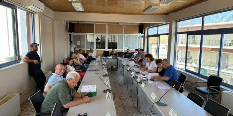 ΔΗΜΟΣ ΑΝΔΡΑΒΙΔΑΣ – ΚΥΛΛΗΝΗΣ: Δημοπρατήθηκαν οι τρεις από τις επτά καντίνες του Δήμου Ανδραβίδας-Κυλλήνης