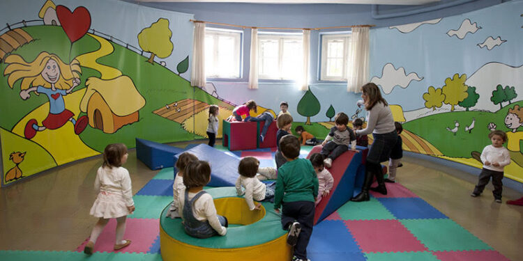 ΔΗΜΟΣ ΑΝΔΡΑΒΙΔΑΣ – ΚΥΛΛΗΝΗΣ: Ξεκινούν οι αιτήσεις για τους παιδικούς σταθμούς ΕΣΠΑ 2023 – 2024