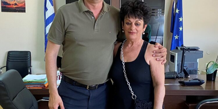 Η Ειρήνη Κομπορόζου στο πλευρό του Γιάννη Λέντζα