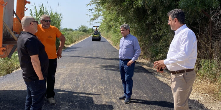 ΔΗΜΟΣ ΑΝΔΡΑΒΙΔΑΣ – ΚΥΛΛΗΝΗΣ: Ολοκληρώθηκε και η ασφαλτόστρωση του περιφερειακού δρόμου του Αεροδρομίου Ανδραβίδας