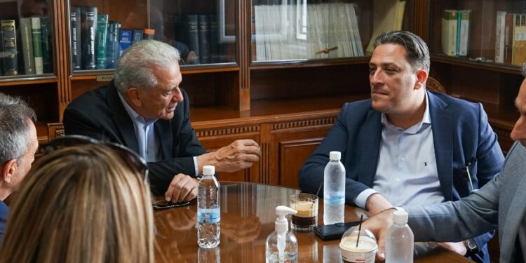 ΔΗΜΗΤΡΗΣ ΑΒΡΑΜΟΠΟΥΛΟΣ: Συνάντηση με Δικηγορικό Σύλλογο Αμαλιάδας