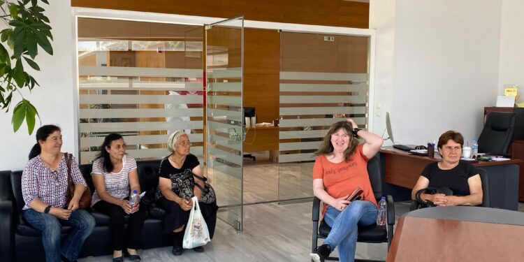 Πλήρους απασχόλησης οι καθαρίστριες ΙΔΑΧ σχολικών μονάδων