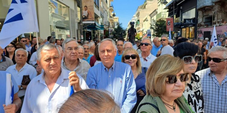 “Προτεραιότητα οι μισθοί και η Υγεία”