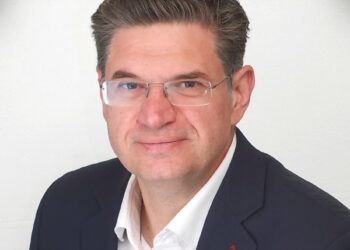 ΔΙΟΝΥΣΗΣ ΚΑΛΑΜΑΤΙΑΝΟΣ: “Με βαθύ αίσθημα κοινωνικής ευθύνης προχωράμε δυναμικά στην επόμενη ημέρα”