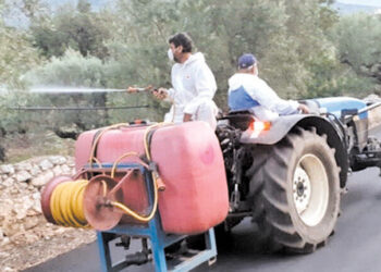 ΠΕΡΙΦΕΡΕΙΑΚΗ ΕΝΟΤΗΤΑ ΗΛΕΙΑΣ ΔΙΕΥΘΥΝΣΗ ΑΓΡΟΤΙΚΗΣ ΟΙΚΟΝΟΜΙΑΣ: Δολωματικοί ψεκασμοί σε Τ.Κ. της Ηλείας