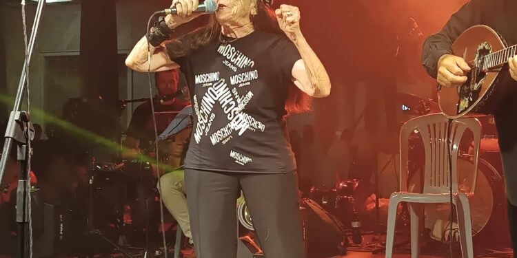 “Αποχαιρετούμε την Ελληνίδα Τζάνις Τζόπλιν”