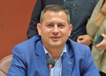 ΘΟΔΩΡΗΣ ΒΑΣΙΛΟΠΟΥΛΟΣ: “Στα χέρια σας κρατάτε το αύριο του τόπου μας!”