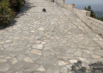 ΔΗΜΟΣ ΖΑΧΑΡΩΣ: Σε εξέλιξη η πλακόστρωση του δρόμου προς την Παναγίτσα στην τοπική κοινότητα Σμέρνας!