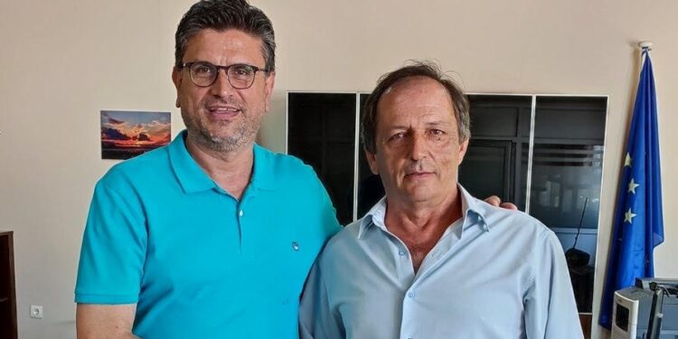 Ο Γιάννης Φιλιόπουλος στο πλευρό του Γιάννη Λέντζα