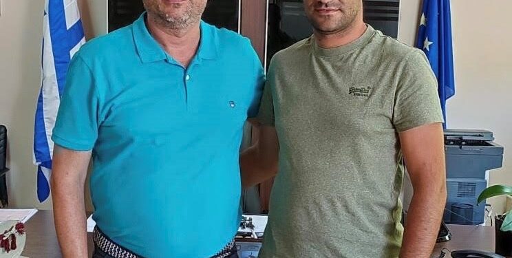 Ο Δημήτρης Τριτάρης στο πλευρό του Γιάννη Λέντζα