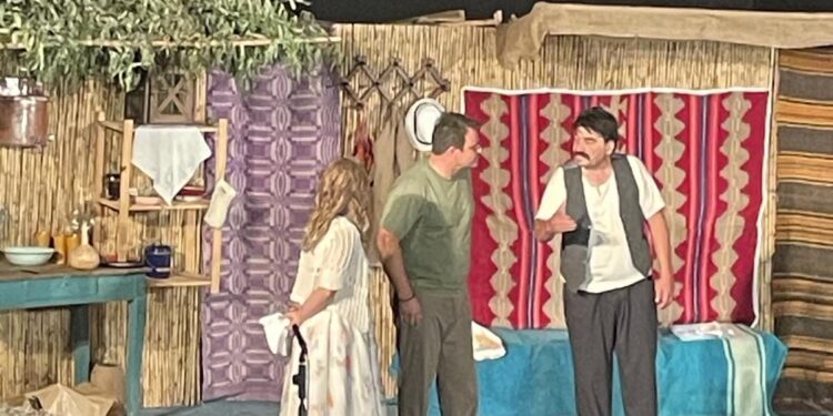 ΔΗΜΟΣ ΖΑΧΑΡΩΣ: Μικροί και μεγάλοι απόλαυσαν την παράσταση “Το πανηγύρι” στον προαύλιο χώρου του Γυμνασίου Ζαχάρως