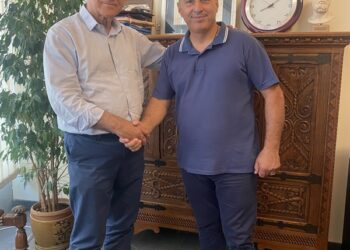 Ο Πρόεδρος της τοπικής κοινότητας Αρήνης Νικόλαος Πρασσάς συντάσσεται με την παράταξη ΝΕ.Δ.Α. και τον Δήμαρχο Κώστα Αλεξανδρόπουλο