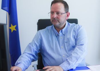 ΝΙΚΟΣ ΚΟΡΟΒΕΣΗΣ: “Η ΠΔΕ στηρίζει και προάγει το έργο των συγγραφέων συμπατριωτών μας”