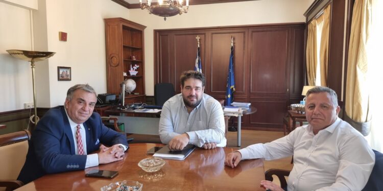 Ο Δήμαρχος Πηνειού στον Αναπληρωτή Υπουργό Εσωτερικών