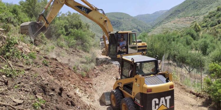 ΔΗΜΟΣ ΖΑΧΑΡΩΣ: Με εντατικούς ρυθμούς η συντήρηση του δασικού οδικού δικτύου